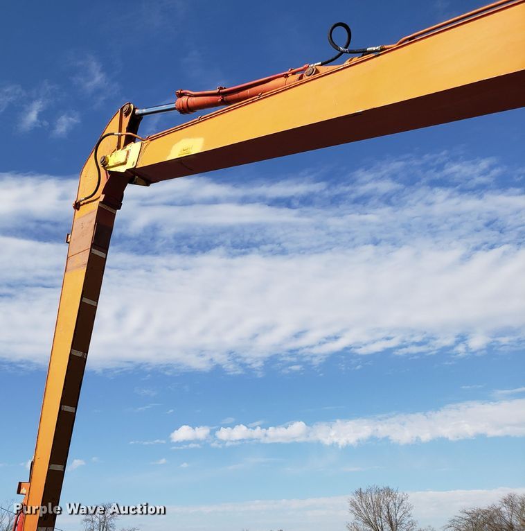 image for item GA9321 1981 Link Belt LS-2800 long reach excavator