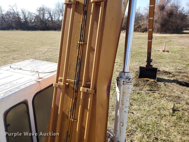 image for item GA9321 1981 Link Belt LS-2800 long reach excavator