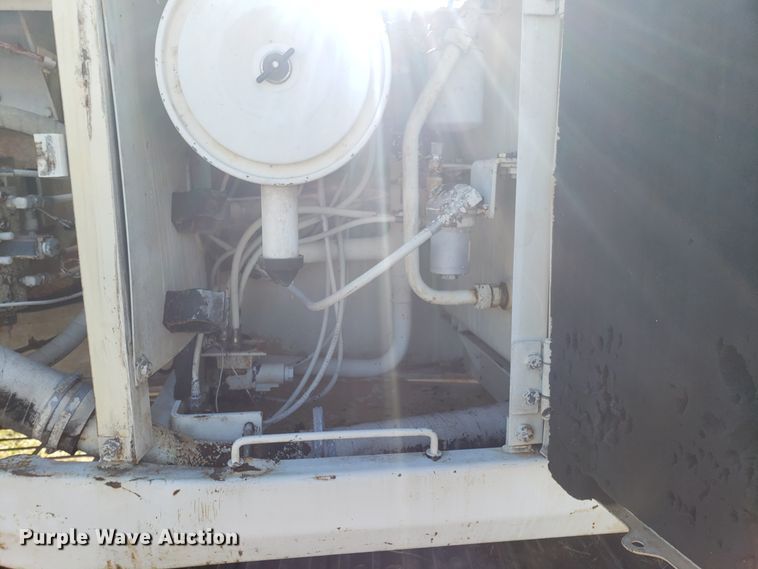 image for item GA9321 1981 Link Belt LS-2800 long reach excavator