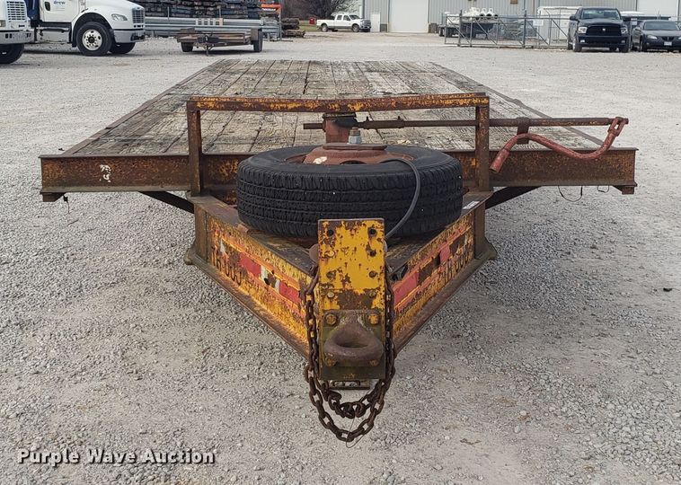 image for item GA9352 1985 CZ Engineering CZ20KT equipment trailer