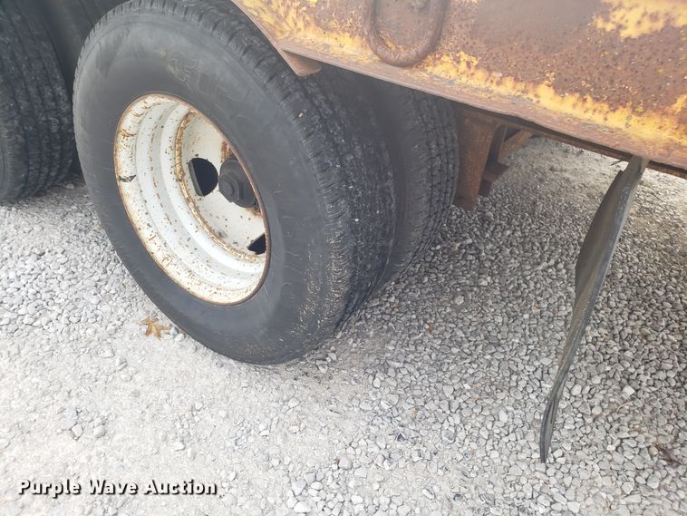 image for item GA9352 1985 CZ Engineering CZ20KT equipment trailer