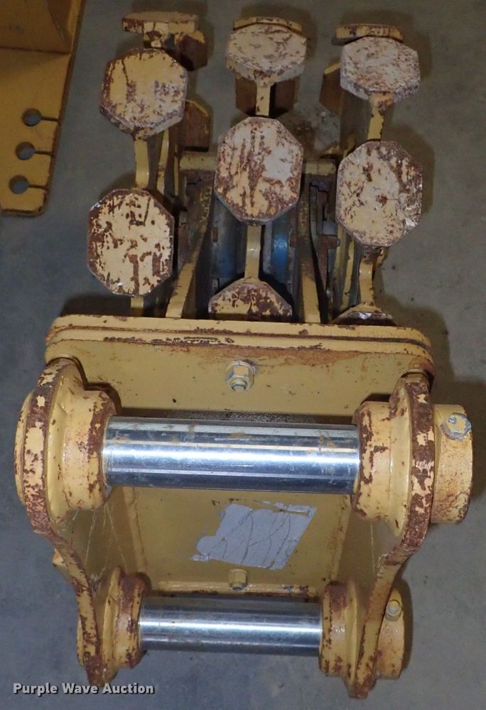 image for item GA9935 Rockland compactor