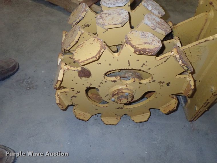 image for item GA9935 Rockland compactor