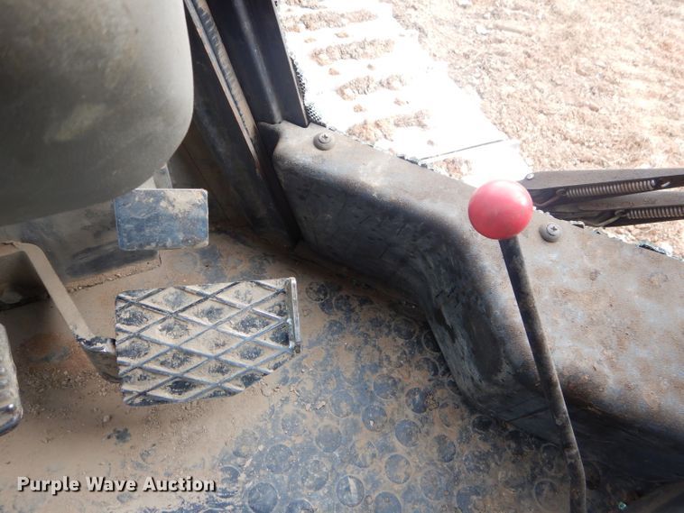 image for item GB9529 Case 1850K dozer