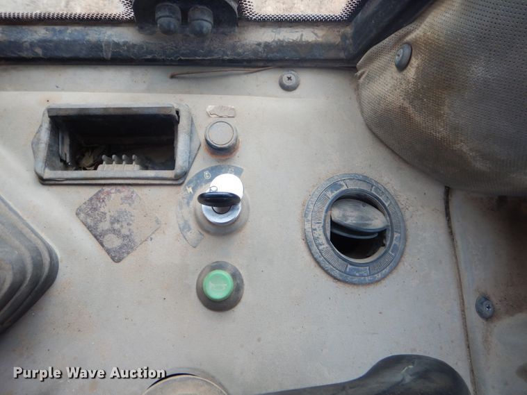 image for item GB9529 Case 1850K dozer