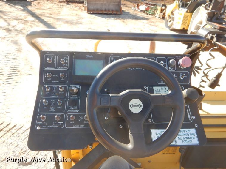 image for item GB9541 Weiler P385 paver