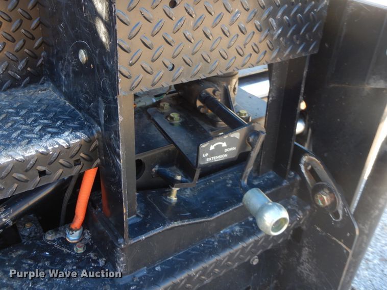 image for item GB9541 Weiler P385 paver