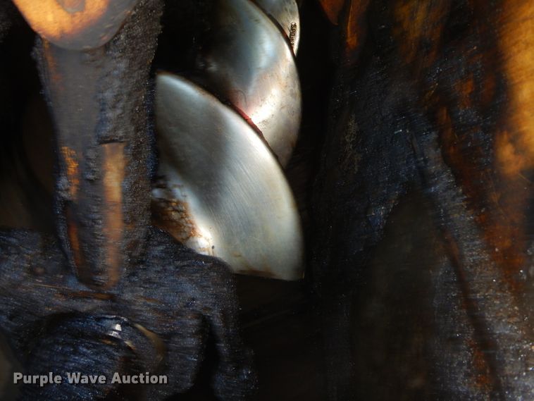 image for item GB9541 Weiler P385 paver