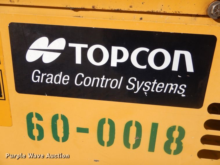 image for item GB9541 Weiler P385 paver