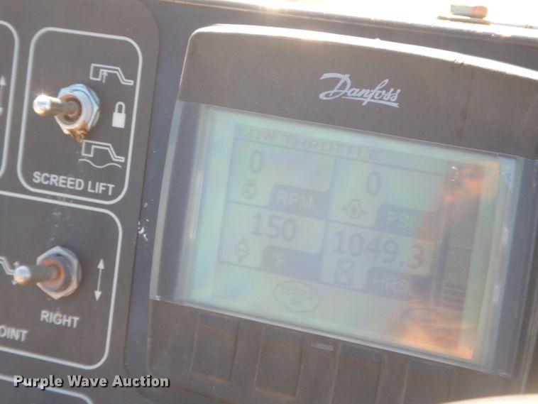 image for item GB9541 Weiler P385 paver