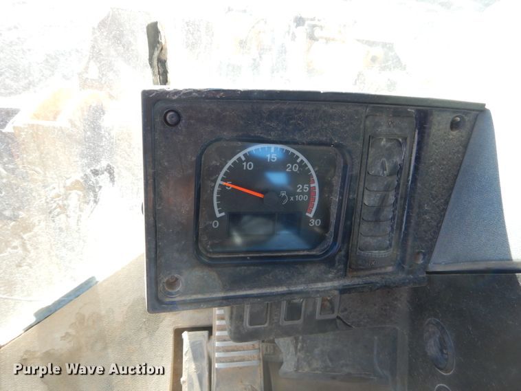 image for item GB9543 1998 Caterpillar 980G wheel loader