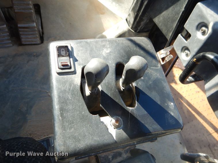 image for item GB9543 1998 Caterpillar 980G wheel loader