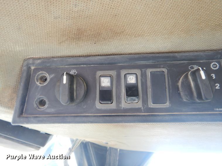 image for item GB9543 1998 Caterpillar 980G wheel loader