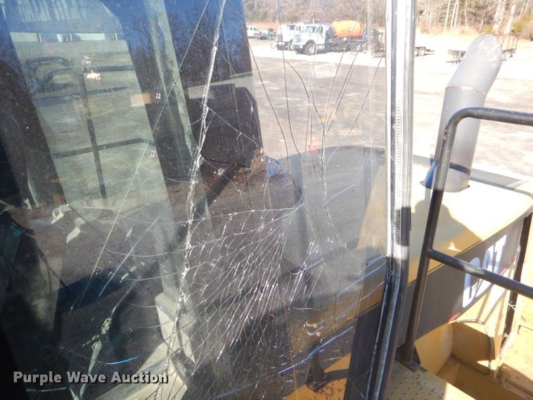 image for item GB9543 1998 Caterpillar 980G wheel loader