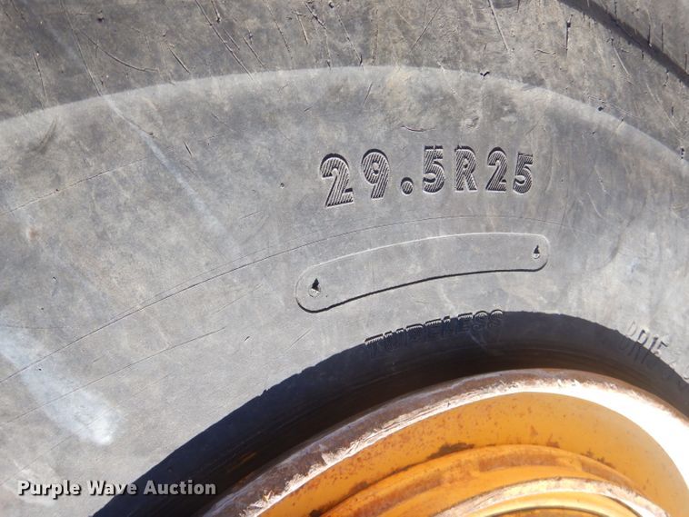 image for item GB9543 1998 Caterpillar 980G wheel loader