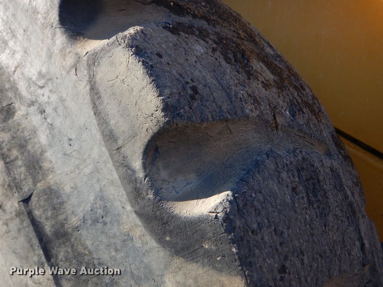 image for item GB9543 1998 Caterpillar 980G wheel loader