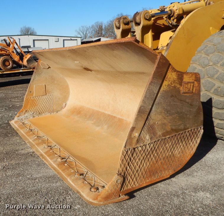 image for item GB9543 1998 Caterpillar 980G wheel loader