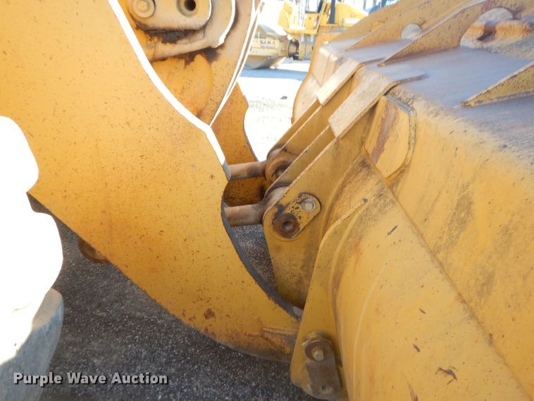 image for item GB9543 1998 Caterpillar 980G wheel loader