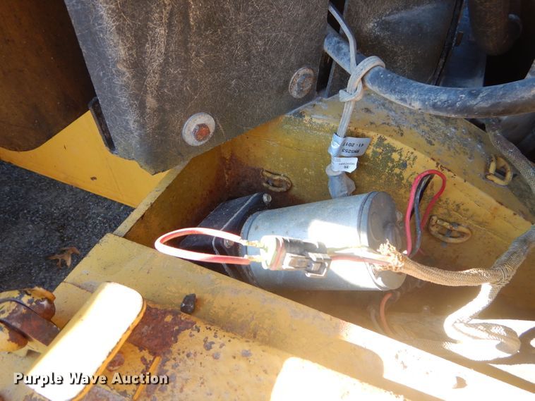 image for item GB9543 1998 Caterpillar 980G wheel loader