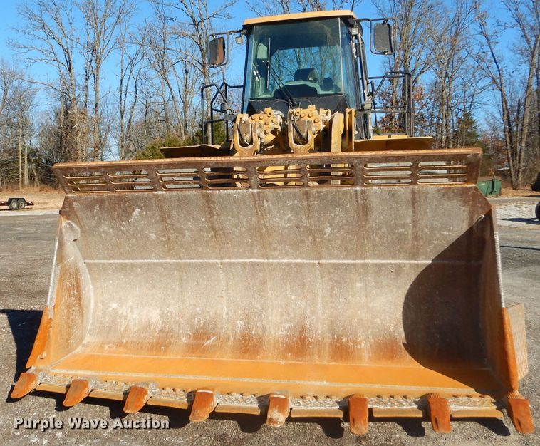 image for item GB9544 2004 Caterpillar 980G wheel loader
