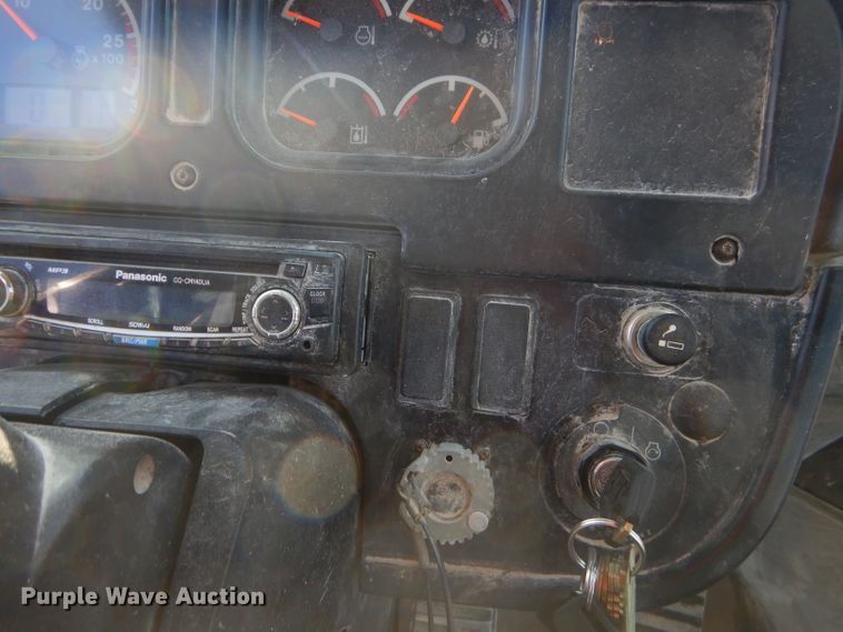 image for item GB9544 2004 Caterpillar 980G wheel loader