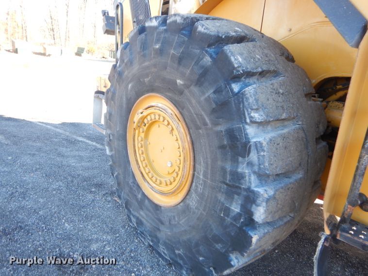 image for item GB9544 2004 Caterpillar 980G wheel loader