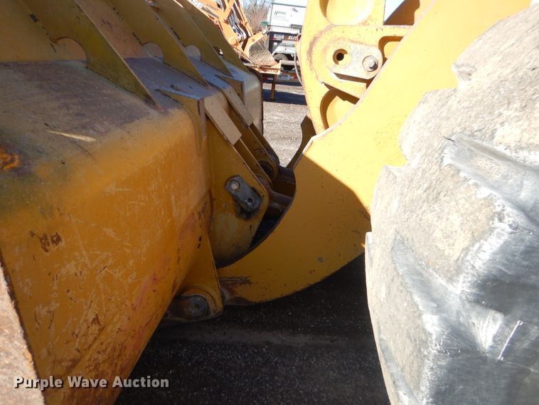 image for item GB9544 2004 Caterpillar 980G wheel loader