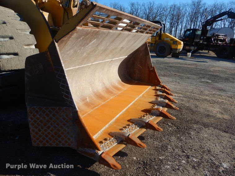 image for item GB9544 2004 Caterpillar 980G wheel loader