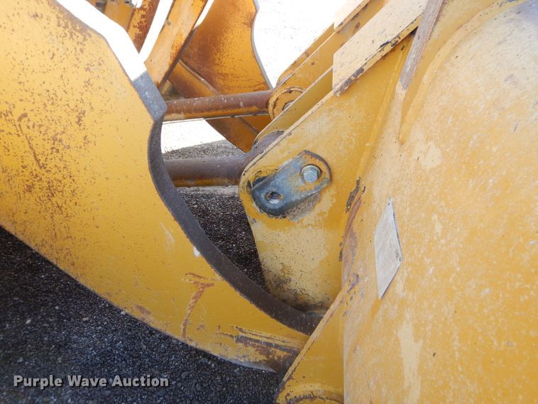 image for item GB9544 2004 Caterpillar 980G wheel loader