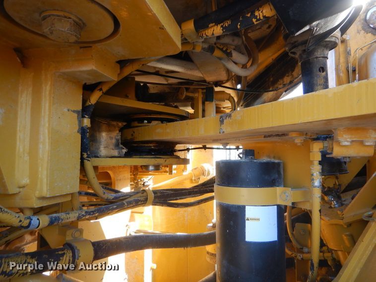 image for item GB9544 2004 Caterpillar 980G wheel loader