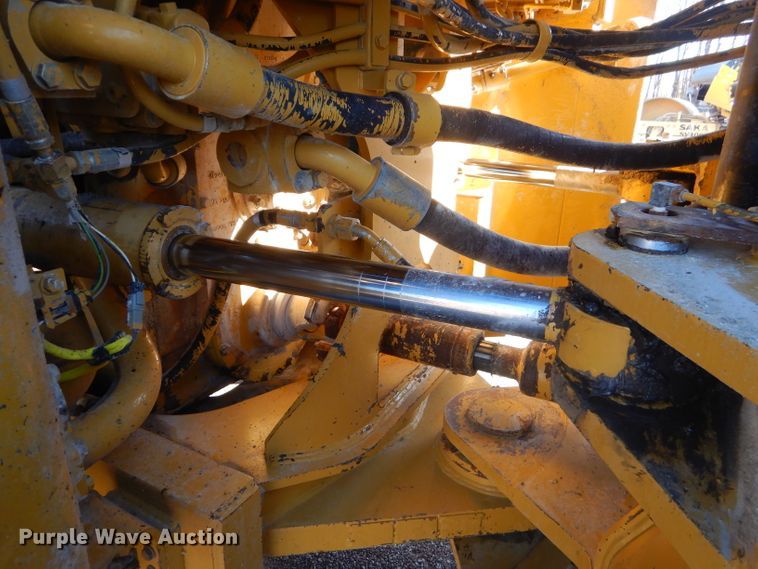 image for item GB9544 2004 Caterpillar 980G wheel loader