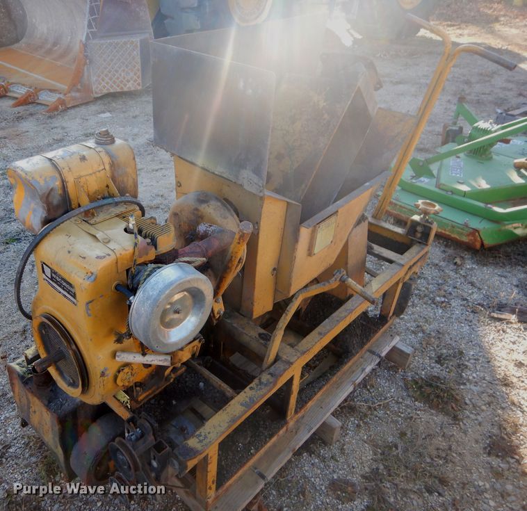 image for item GB9549 Etnyre CP125 curb machine