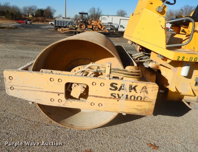 image for item GB9556 Sakai SX400D single drum vibratory roller