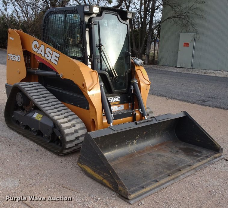 image for item GC9121 2017 Case TR310 skid steer