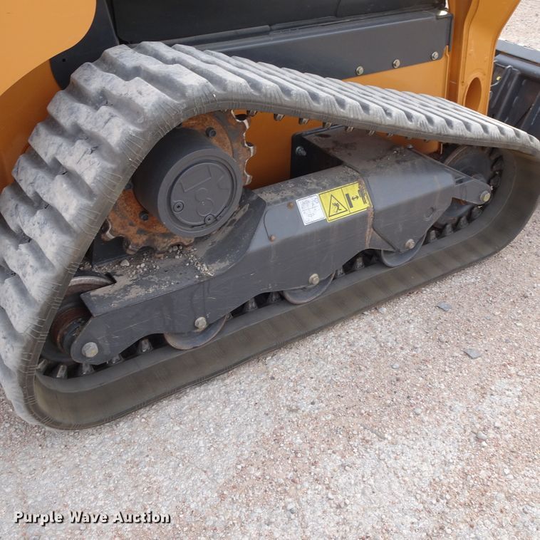 image for item GC9121 2017 Case TR310 skid steer
