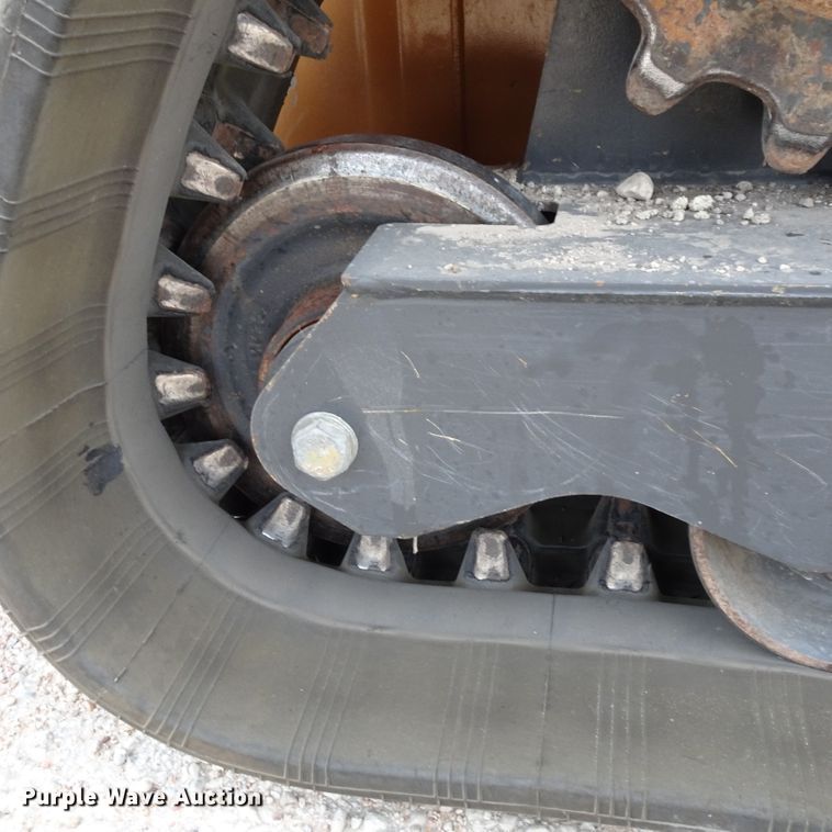 image for item GC9121 2017 Case TR310 skid steer