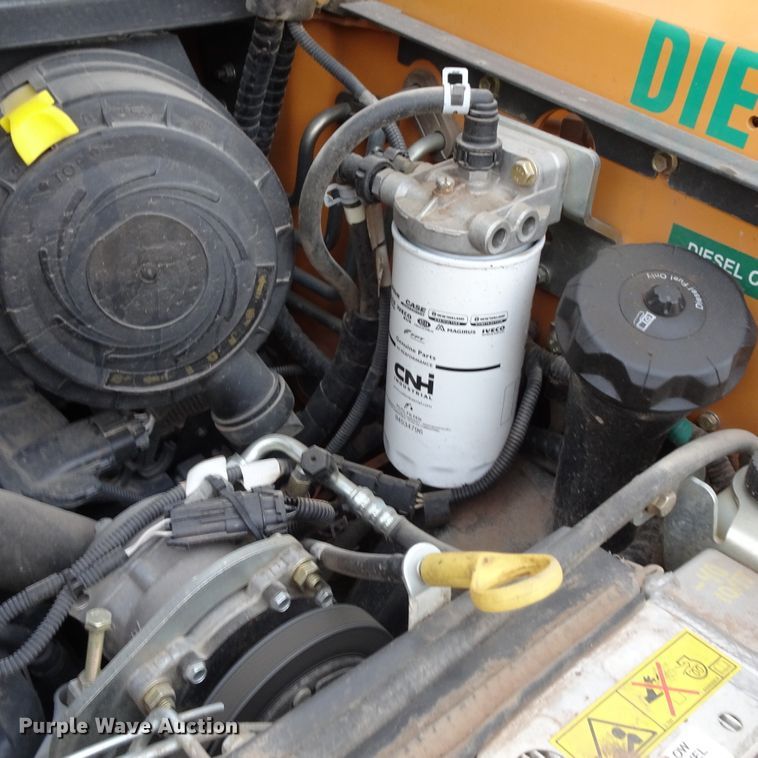 image for item GC9121 2017 Case TR310 skid steer