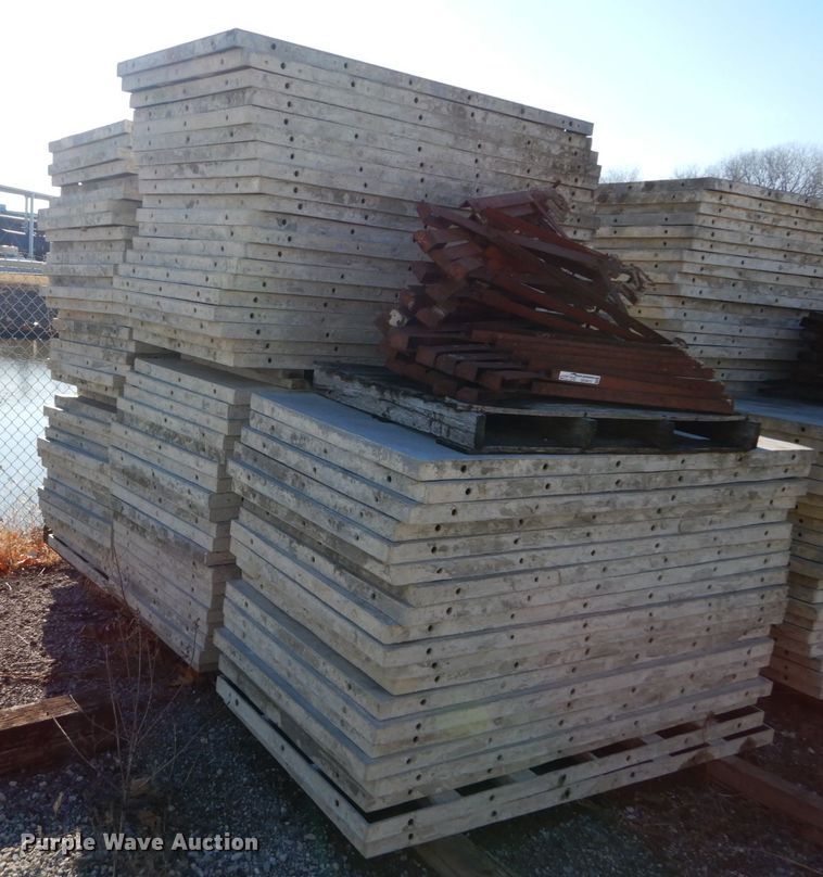 image for item GC9413 Approximately 98 aluminum concrete forms