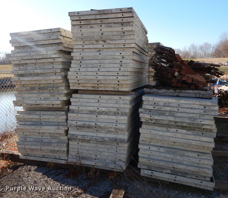 image for item GC9413 Approximately 98 aluminum concrete forms