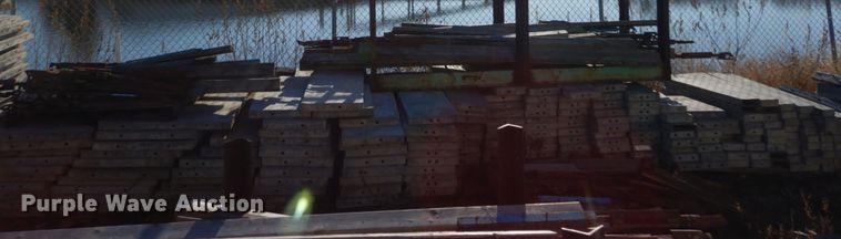 image for item GC9415 Aluminum concrete forms