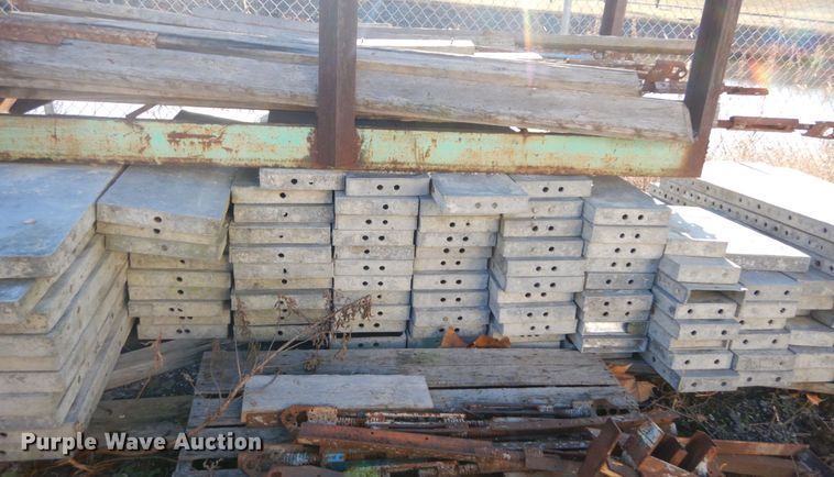 image for item GC9415 Aluminum concrete forms