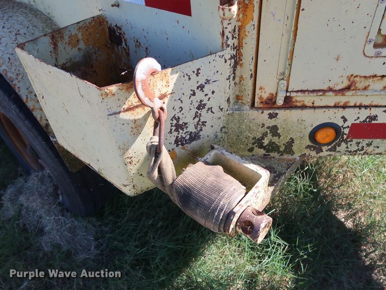 image for item GD9758 1985 Butler BP600S pole trailer