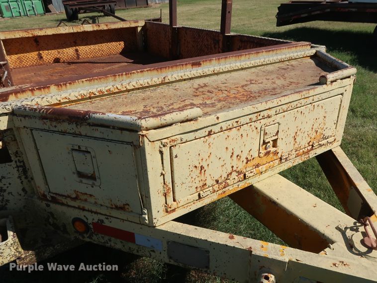 image for item GD9758 1985 Butler BP600S pole trailer