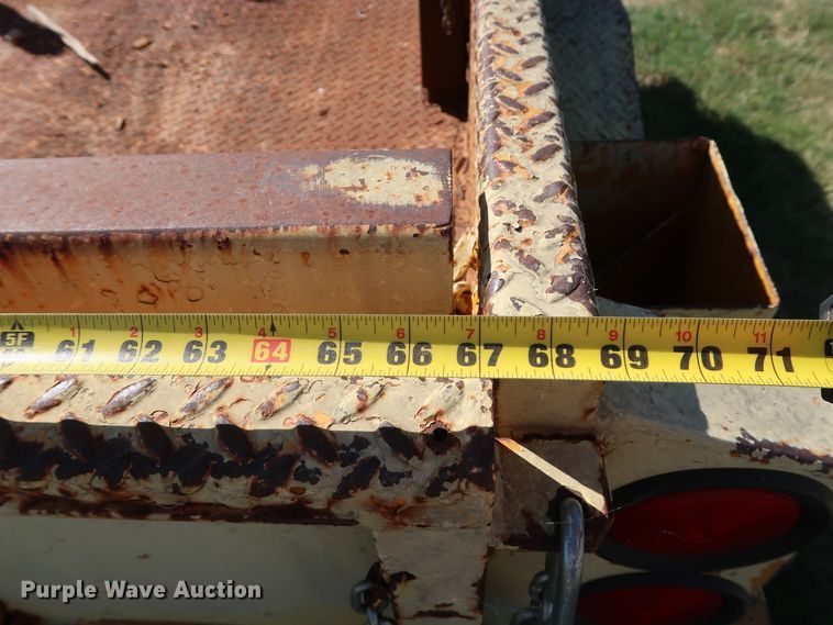 image for item GD9758 1985 Butler BP600S pole trailer