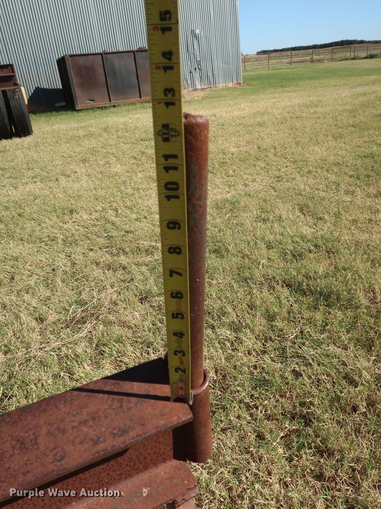 image for item GD9759 Hayes 10000 pole trailer