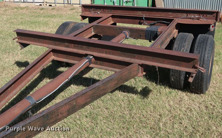 image for item GD9759 Hayes 10000 pole trailer