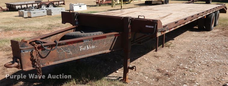 image for item GD9760 2002 Trail Master equipment trailer