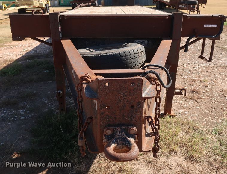 image for item GD9760 2002 Trail Master equipment trailer