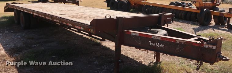 image for item GD9760 2002 Trail Master equipment trailer
