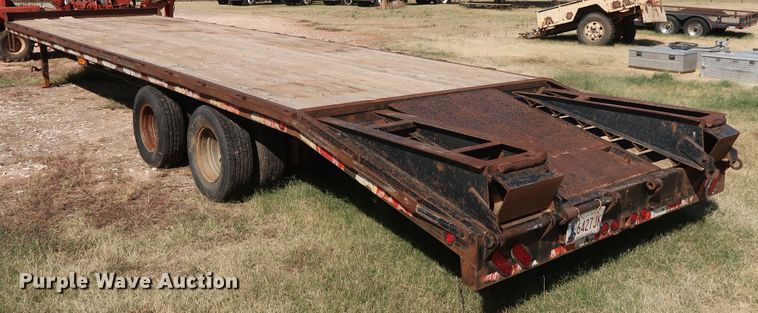 image for item GD9760 2002 Trail Master equipment trailer